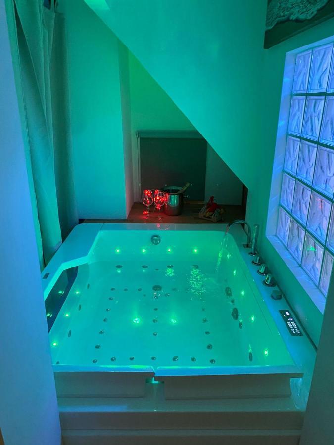 טורה א מארה Visavi' Luxury Room מראה חיצוני תמונה