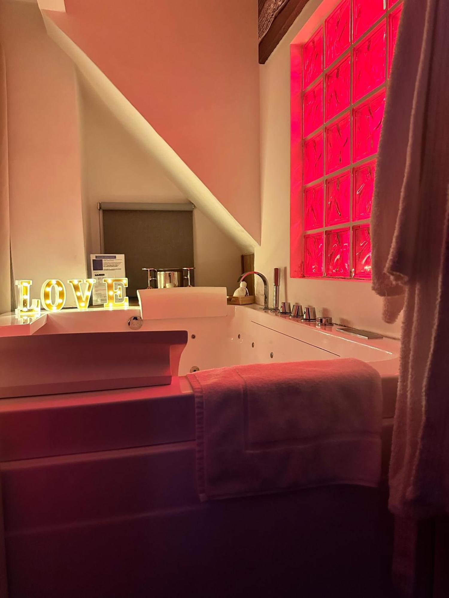 טורה א מארה Visavi' Luxury Room מראה חיצוני תמונה